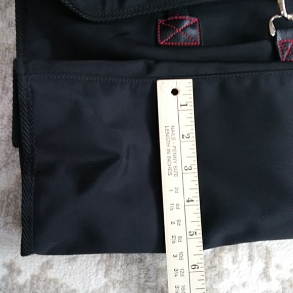 Victoria's Secret Expandable Weekender Overnight Getaway Bag FLAW - Picture 15 of 16